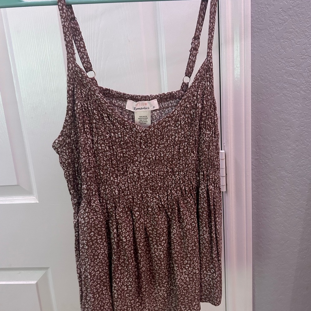 URBAN Romantics Brown Patterned Tank Top